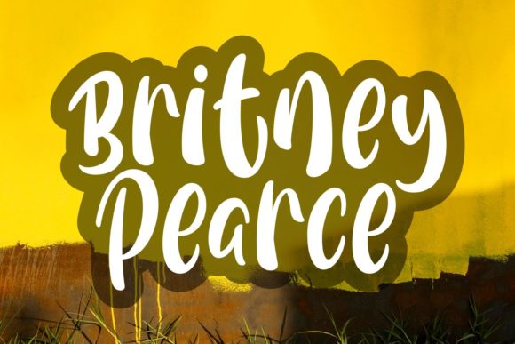 Britney Pearce: A Cool Script Handwritten Font for Fashion and Editorial Web Design